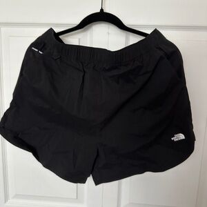 The North Face Women's Pathfinder Hiking Shorts Large NWT